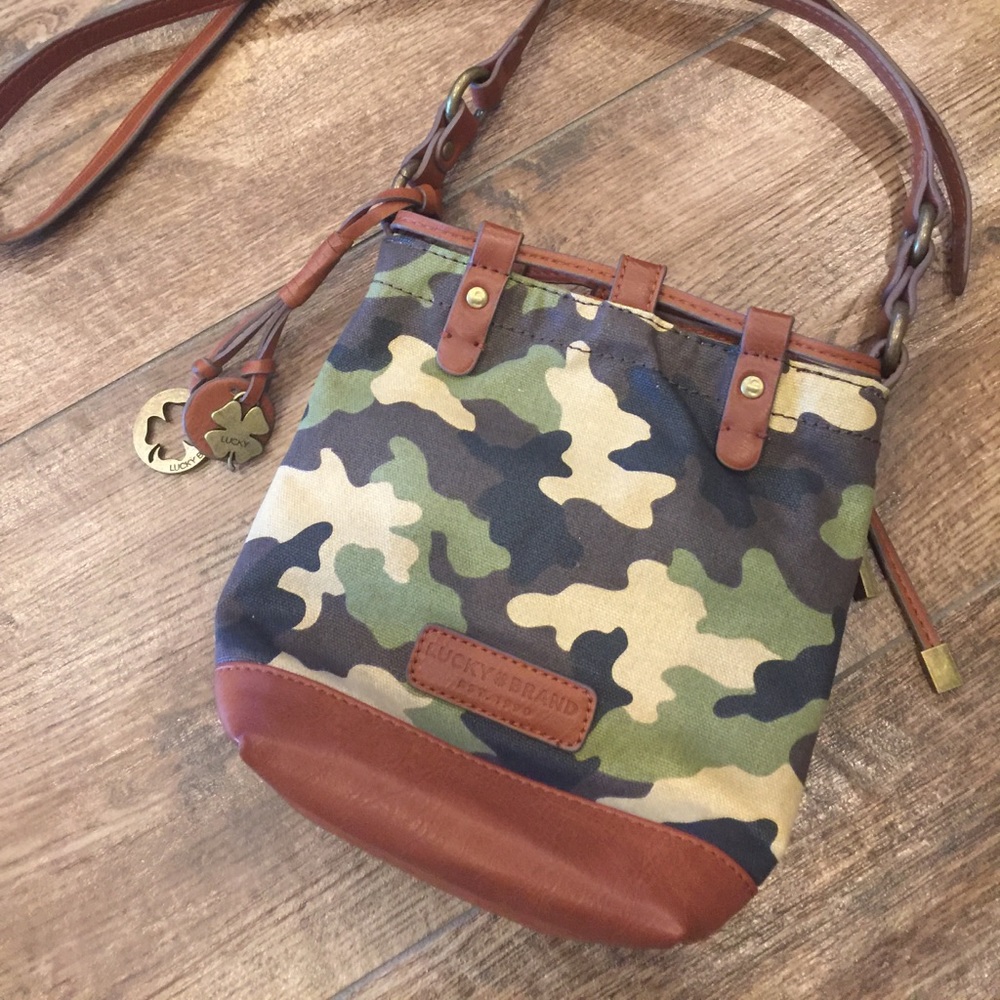 🍀 LUCKY BRAND CROSSBODY 🍀